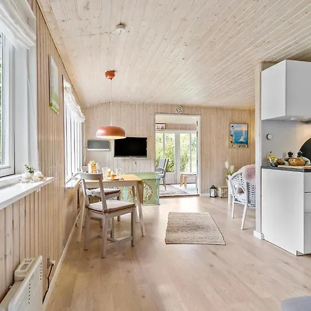 Amazing In With Kitchen